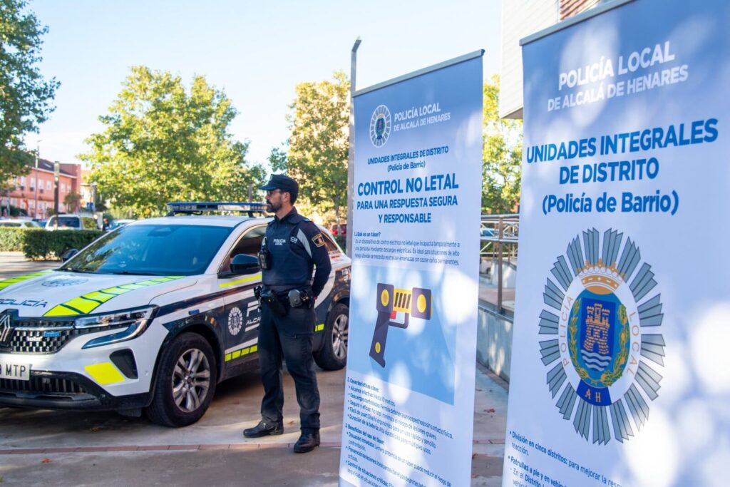 policia de barrio adh