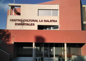 El Centro Cultural Galatea, habilitado como punto de recogida de ayuda para los afectados por la DANA
