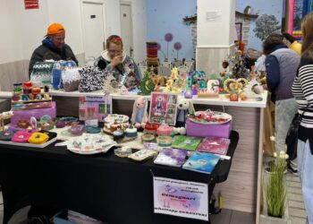 El Segundo Mercadillo Solidario de Café Pendiente, una cita para compartir y ayudar