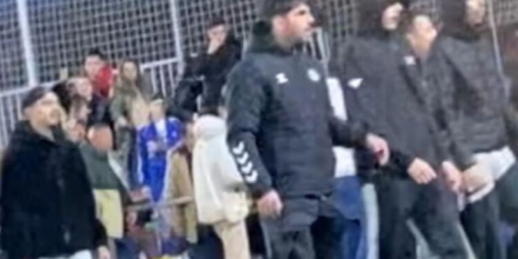 pelea con navajas partido futbol aficionado