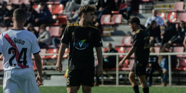 Alcalá conquista Vallecas con una remontada épica y recupera el liderato 1 rsd alcala conquista vallecas