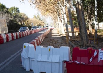 Las aceras de la Avenida de Daganzo serán renovadas tras una inversión de 50.000 euros por el Ayuntamiento