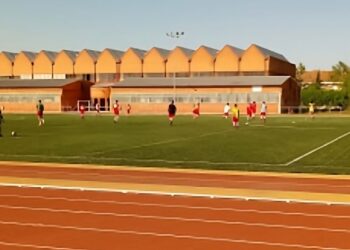 El Club Deportivo Ciudad Henares denuncia el cierre inesperado del Antonio Machado