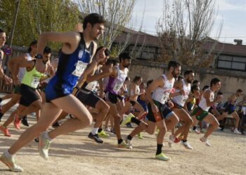 Éxito rotundo en el VI Cross Nacional «Aniversario Alcalá Patrimonio de la Humanidad», con 1.600 corredores en la Huerta del Obispo