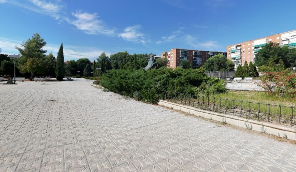 nueva iluminacion led parque sementales avenida del val