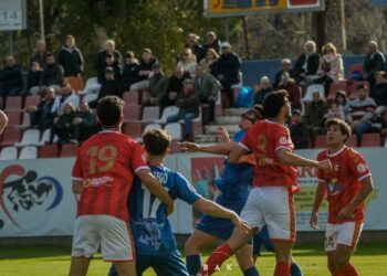 El Alcalá reafirma su liderazgo tras vencer al AD Torrejón en el derbi del Corredor del Henares