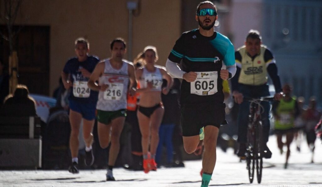 Cortes de tráfico y frío intenso marcarán la primera San Silvestre Complutense 1 san silvestre 2024