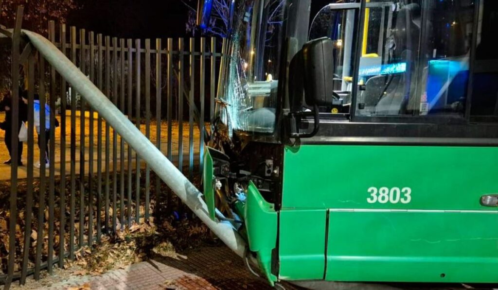 accidente autobus plaza juventud