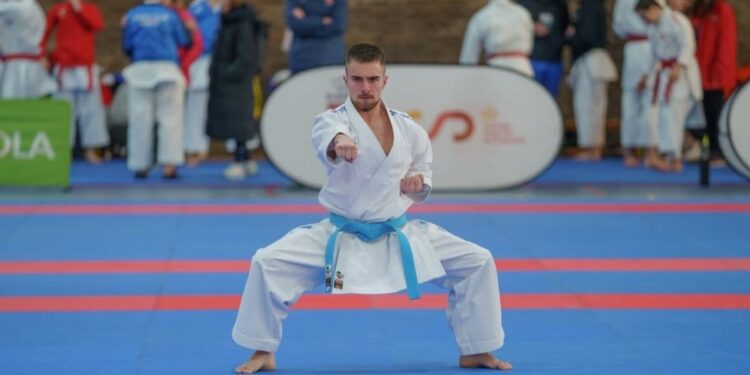 alejandro galan subcampeon primera fase liga karate