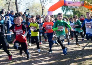 El Cross Escolar del Distrito III reunirá a corredores de todas las edades en el Parque de la Garena