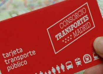 Los descuentos en el transporte público de Madrid se mantienen “de momento” tras el rechazo del decreto ómnibus