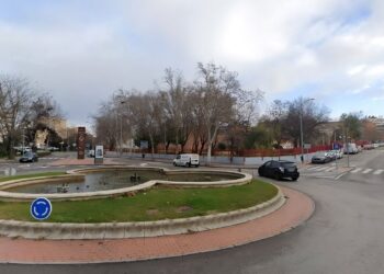 Los vecinos y vecinas de El Ensanche y El Chorrillo, en alerta por el comportamiento violento de una mujer
