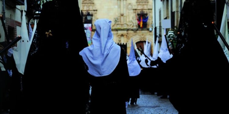 La Semana Santa de Alcalá de Henares se presentó como un referente cultural y turístico en FITUR 2025 1 Imagen: Ayuntamiento de Alcalá
