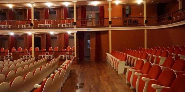 Fin de semana lleno de teatro en Alcalá con clásicos y estrenos en escena 1 Teatro Salón Cervantes / Foto: Ayuntamiento de Alcalá