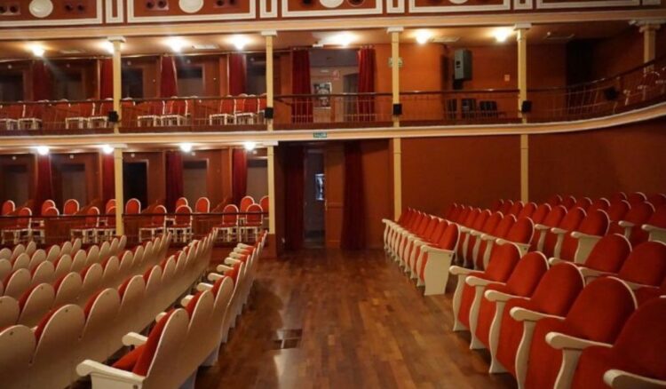 teatro salon cervantes