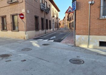 La calle Cardenal Tenorio será renovada con una plataforma única y más espacios peatonales