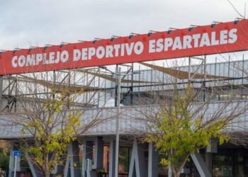 CCOO denuncia el deterioro de las instalaciones deportivas y graves deficiencias de El Val, Juncal y Espartales