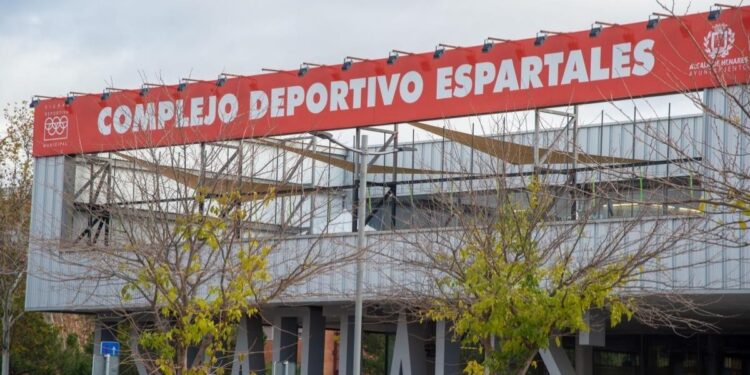 complejo deportivo espartales