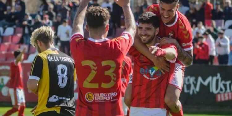 Cinco goles, un hat-trick y dominio total: el RSD Alcalá no deja dudas en El Val 1 goleada rsd alcala galapagar