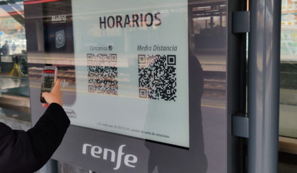 pantallas estaciones renfe