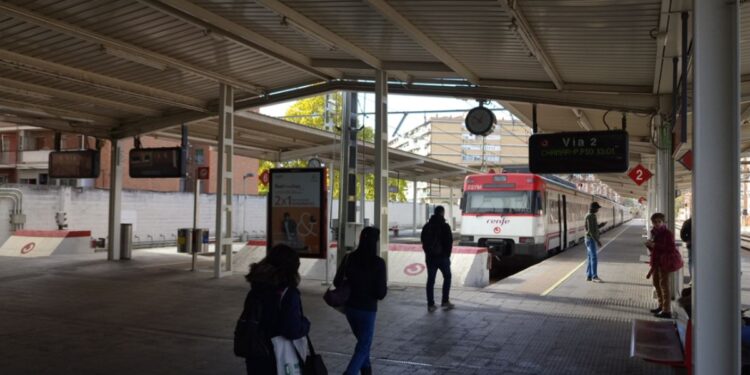 Cambios en los horarios de la C2 de Cercanías tras una incidencia en Vicálvaro: estos son los trenes afectados 1 renfe cerrcanias
