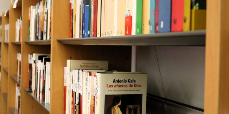 sala lectura distrito iv