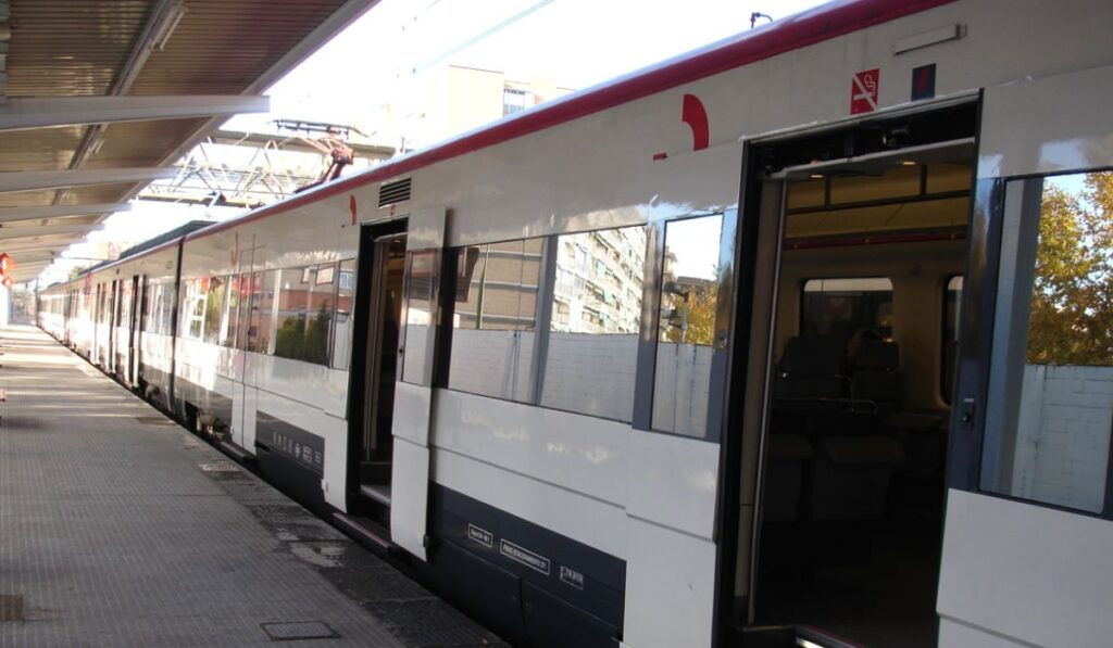 tren cercanias alcala de henares