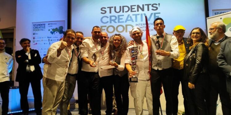 Escuela de Hostelería de Alcalá durante el certamen Student's Creative Food