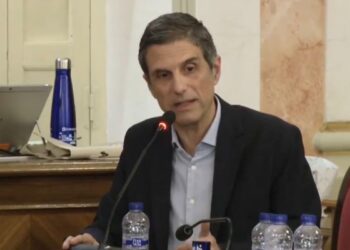Javier Rodríguez Palacios pide a la alcaldesa que «no se deje llevar por el mal carácter y que negocie con los trabajadores municipales»