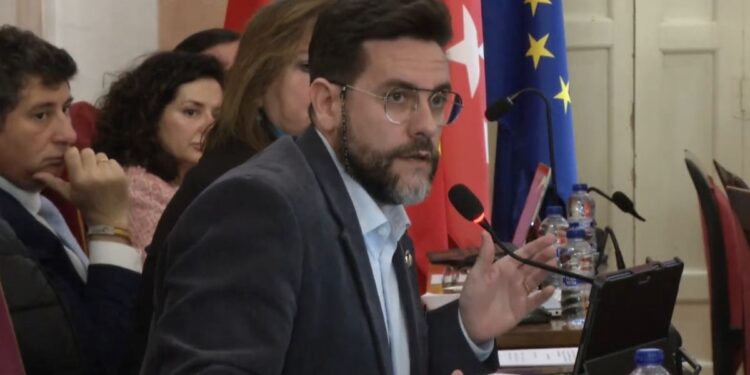 Santiago Alonso pelno municipal