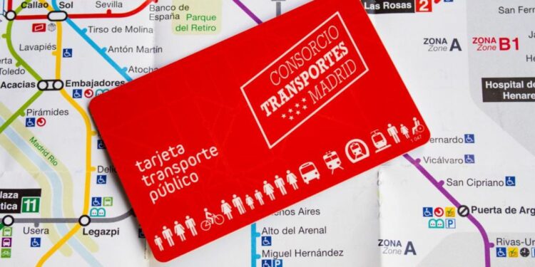 El transporte público será gratuito para menores hasta 14 años desde este verano 1 abono transporte madrid