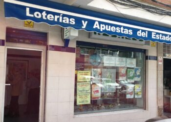 Un vecino de Reyes Católicos se convierte en millonario gracias al sorteo del Euromillones