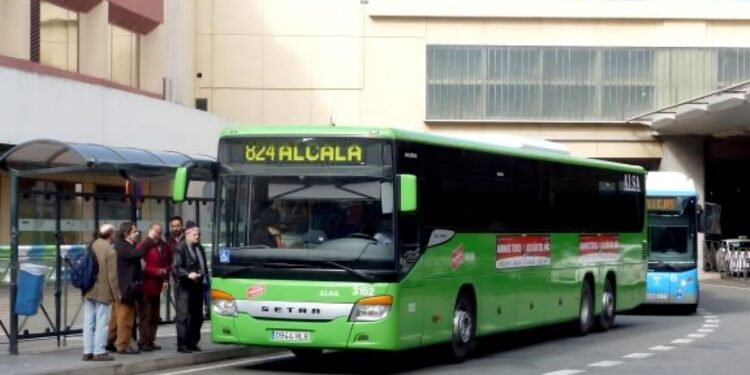 autobus 824