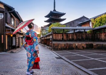 Japón desembarca en Alcalá por un día con una jornada cultural llena de arte y tradición nipona