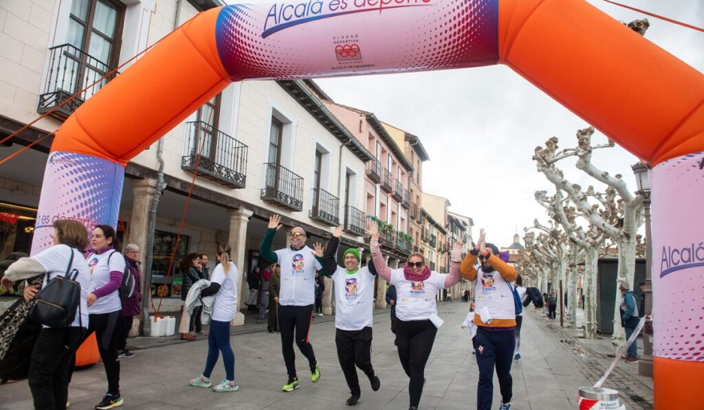 Las calles de Alcalá vuelven a teñirse de morado con la Milla por la Igualdad 1 milla por la igualdad