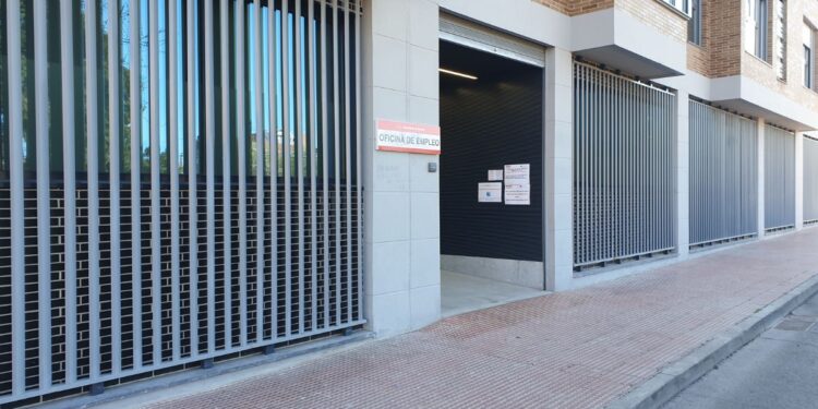 oficina de empleo alcala de henares