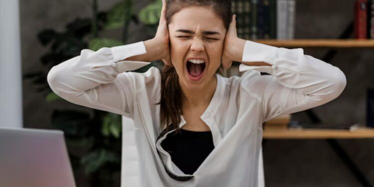 El ruido en el trabajo, una amenaza silenciosa para la salud mental 1 ruido laboral