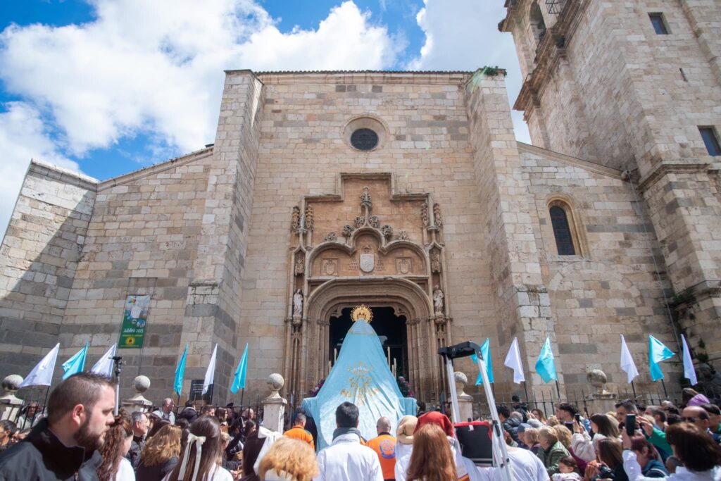 492010072 1116741863814679 1557690129834646443 n