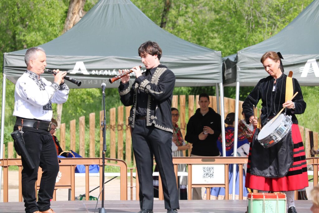 492123702 1117750503713815 6993689118911471171 n