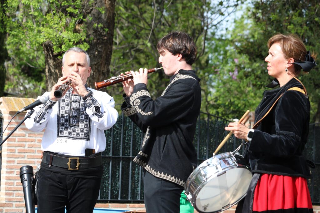 492481531 1117750663713799 3254066183617098349 n