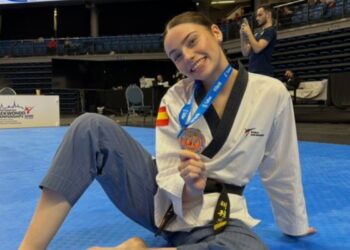La alcalaína Carolina Escolar se proclama campeona de Europa de Taekwondo