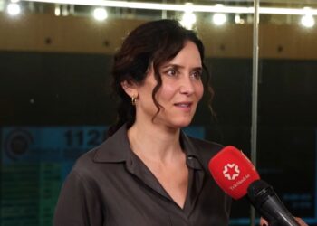 Ayuso critica la respuesta del Gobierno ante el apagón destacando que España no se puede apagar «a la venezolana»