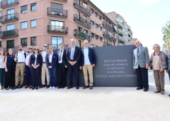 Un monolito en Santa Ana recuerda a Francisco Javier García Gutiérrez, Cronista de Alcalá hasta 2014