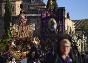 Programación para el Jueves Santo en Alcalá: el buen tiempo acompañará una tarde de pasión cofrade