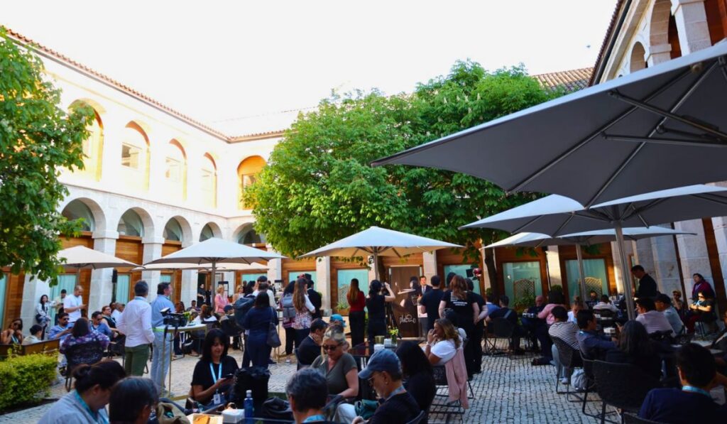 periodistas iberoamericanos visitan Alcala antes de los Premios Platino