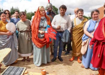 Isabel Ruiz Maldonado reivindica el «éxito organizativo» de Complutum Renacida pese a la lluvia del puente de mayo