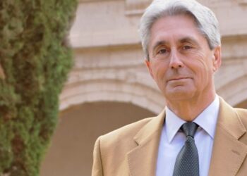 El rector de la Universidad de Alcalá señala a Ayuso por la falta de financiación: “La universidad pública está al borde de la supervivencia”