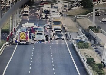 Dos accidentes complican la entrada a Madrid desde el Corredor del Henares en hora punta