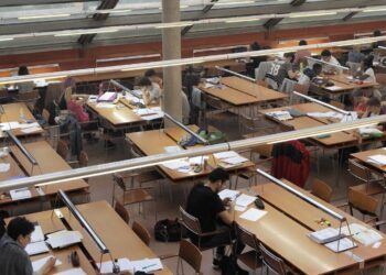 La Biblioteca Cardenal Cisneros amplía su horario durante los fines de semana de mayo para facilitar el estudio en época de exámenes