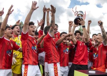 La RSD Alcalá cierra la temporada con una victoria y celebra el ascenso a Segunda RFEF